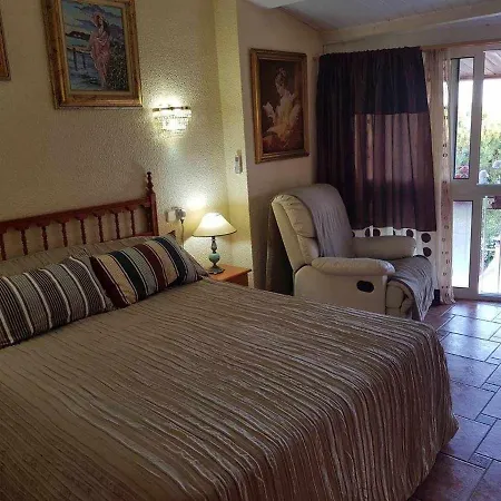 Casa Luna En Playa De Santa Maria De Llorell Holiday home *