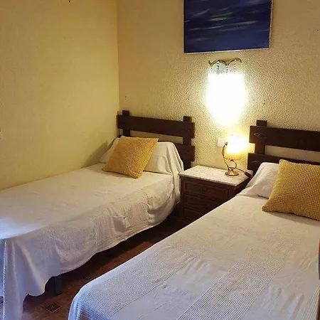Casa Luna En Playa De Santa Maria De Llorell