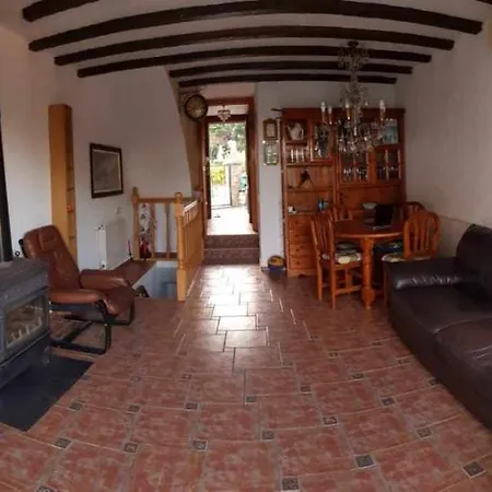 Casa Luna En Playa De Santa Maria De Llorell Holiday home Tossa de Mar